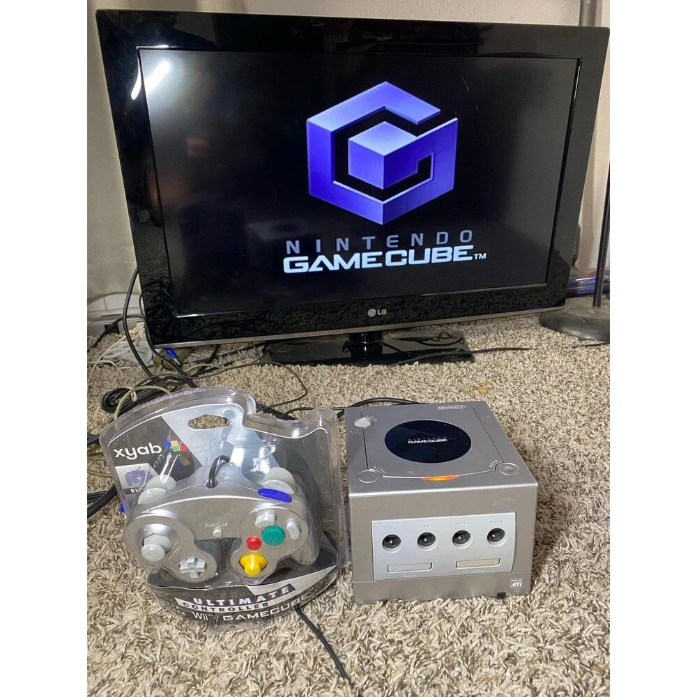Platinum Nintendo GameCube Console DOL-101 silver W Controller +Wires